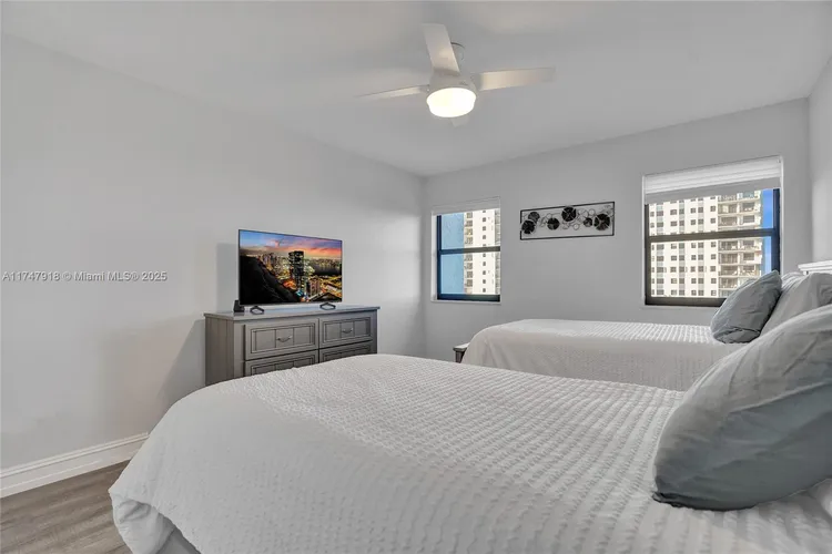 The Summit #701S image #24