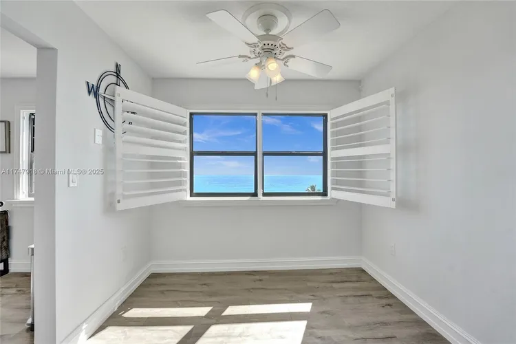 The Summit #701S image #8