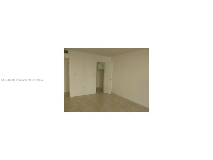 Brickell Biscayne #5E image #9