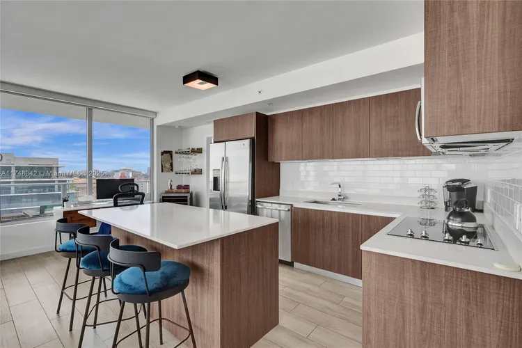 Le Parc at Brickell #902 image #16