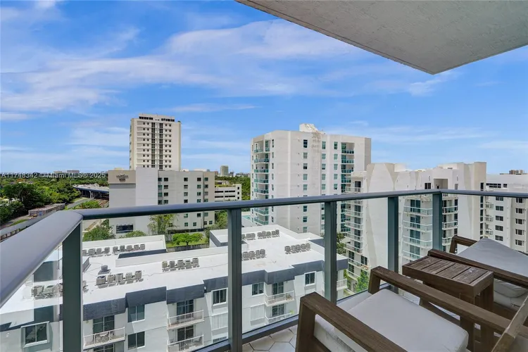 Le Parc at Brickell #902 image #32