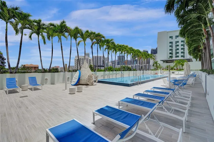 Le Parc at Brickell #902 image #34