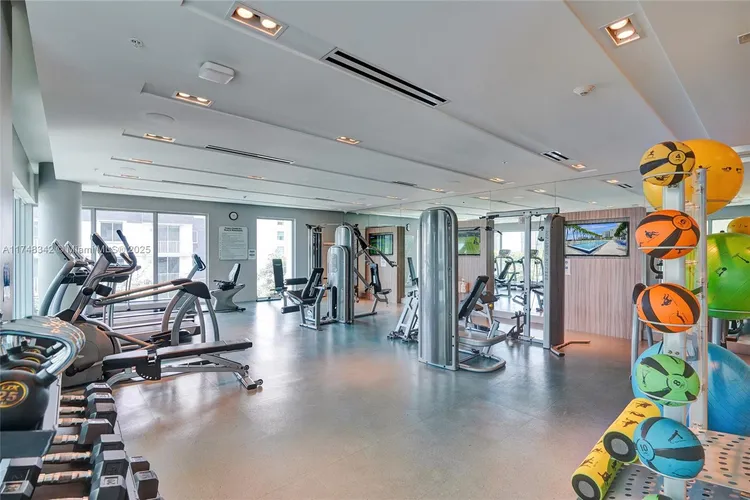 Le Parc at Brickell #902 image #36