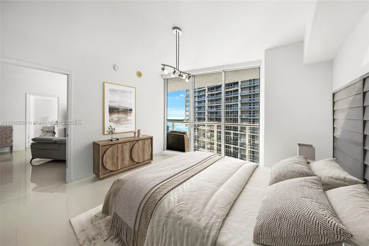 Icon Brickell I #4309 image #17