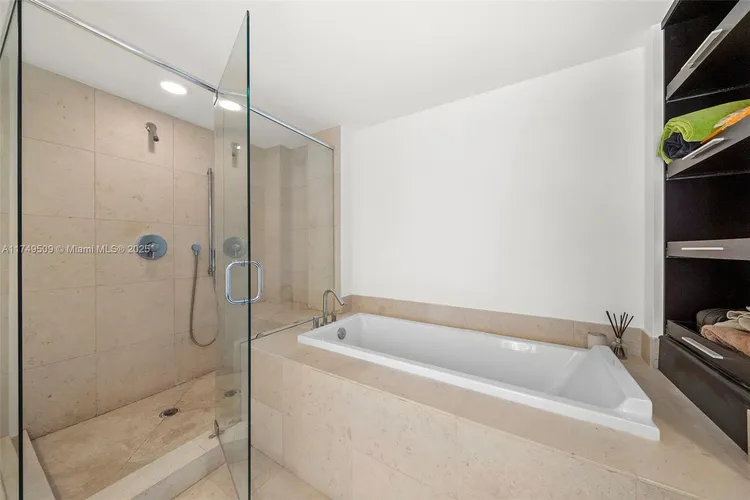 Icon Brickell I #4309 image #20