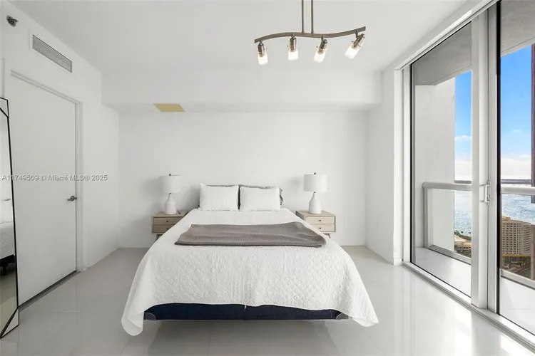 Icon Brickell I #4309 image #22