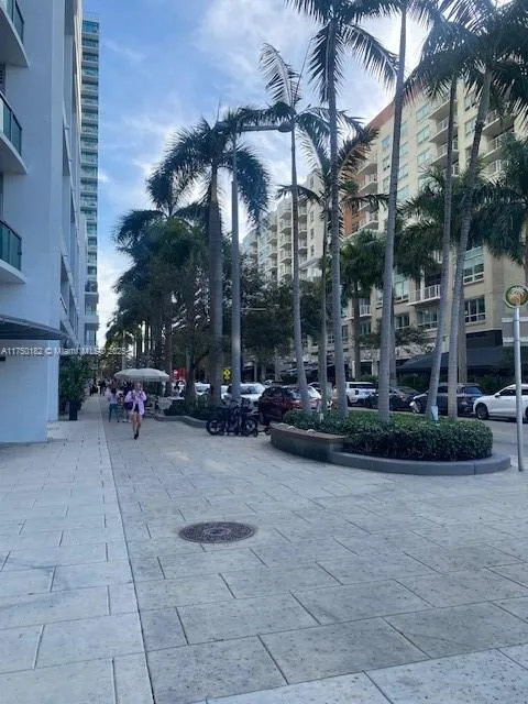 Midtown 4 #H3005 image #11