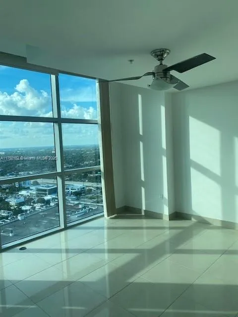 Midtown 4 #H3005 image #13