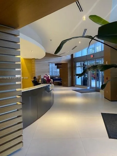 Midtown 4 #H3005 image #18