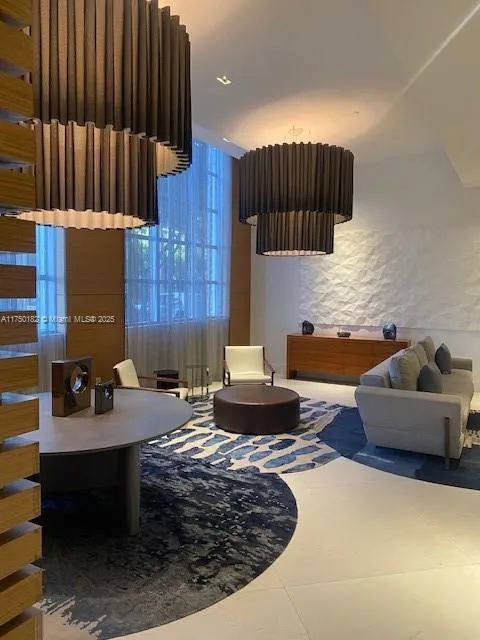 Midtown 4 #H3005 image #19