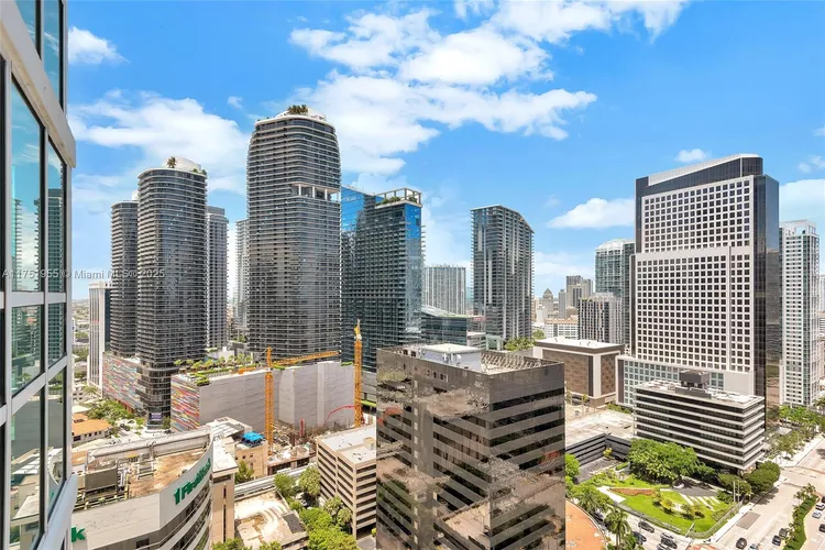 The Plaza on Brickell South #2701 image #13