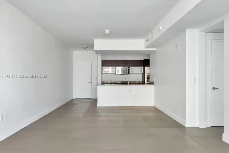 The Plaza on Brickell South #2701 image #18