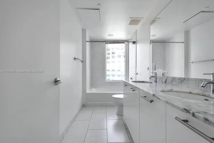 The Plaza on Brickell South #2701 image #24