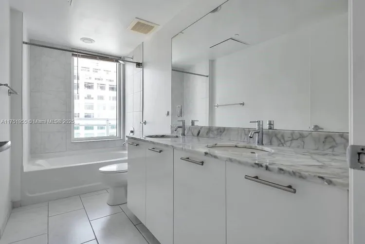 The Plaza on Brickell South #2701 image #25