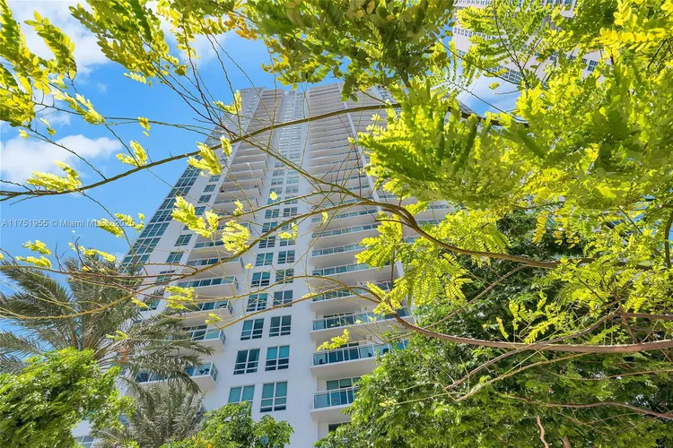 The Plaza on Brickell South #2701 image #38