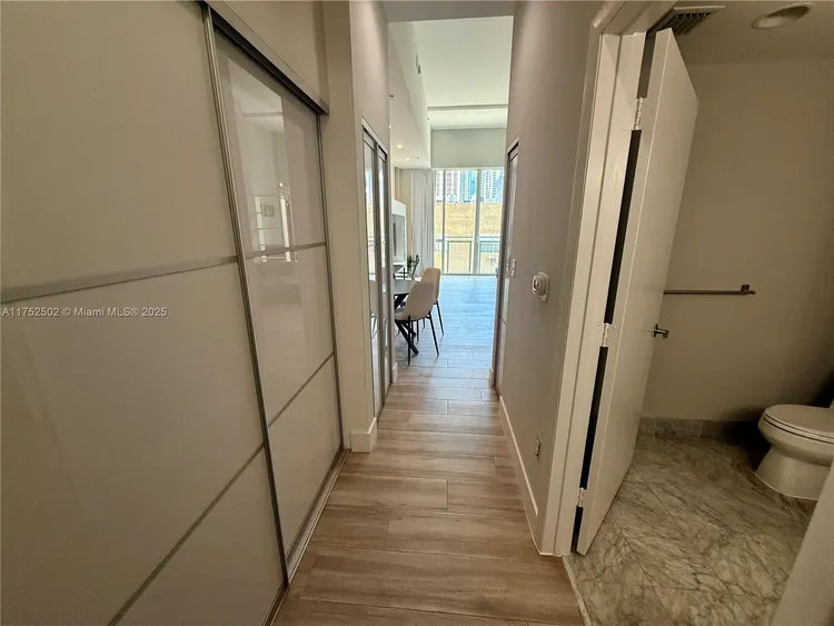 Vizcayne South Tower #316 image #15