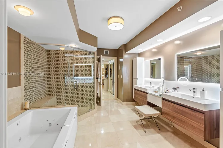 Hamptons South #2708 image #15