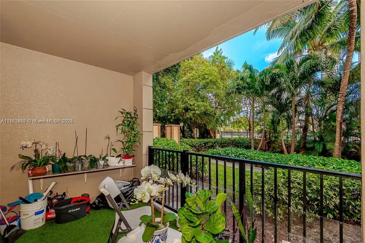 Porto Bellagio #4105 image #33