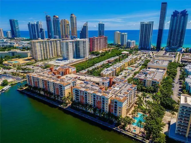 Porto Bellagio #4105 image #37