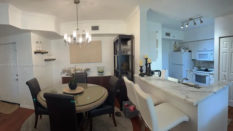 Porto Bellagio #4105 image #43