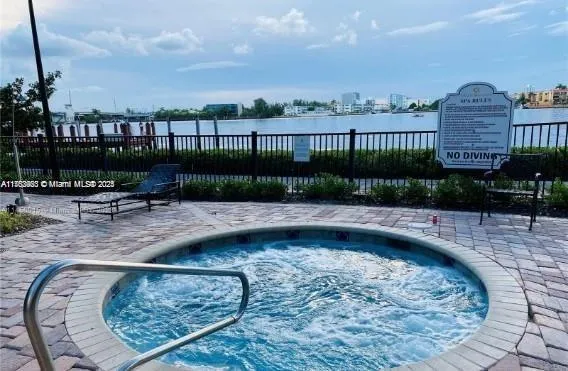 Porto Bellagio #4105 image #57