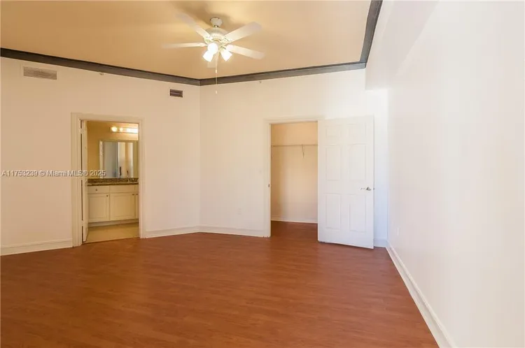 Alaqua #624 image #15