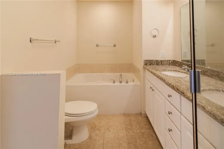 Alaqua #624 image #20