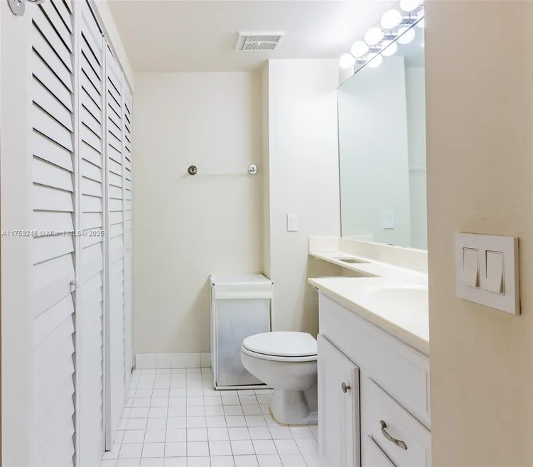 Portsview at the Waterways #811 image #7