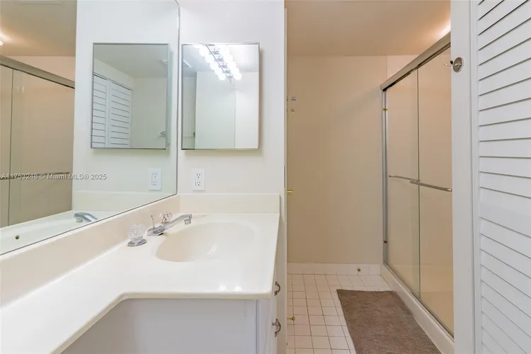 Portsview at the Waterways #811 image #9