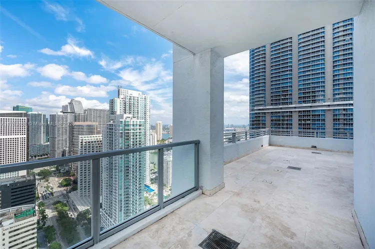 Avenue 1060 Brickell #4203 image #10