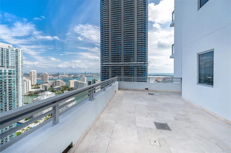 Avenue 1060 Brickell #4203 image #12