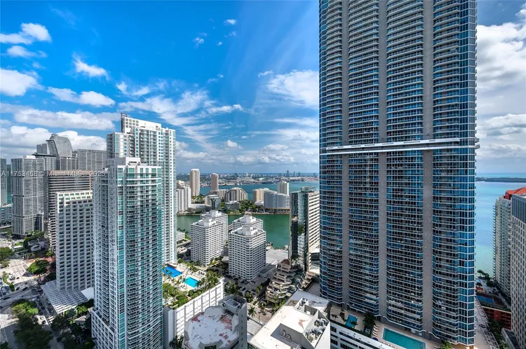 Avenue 1060 Brickell #4203 image #18