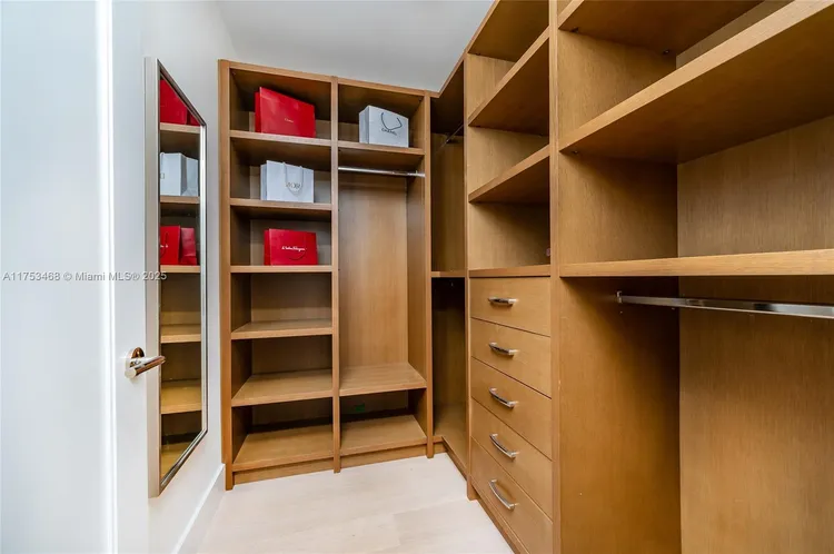 Avenue 1060 Brickell #4203 image #30