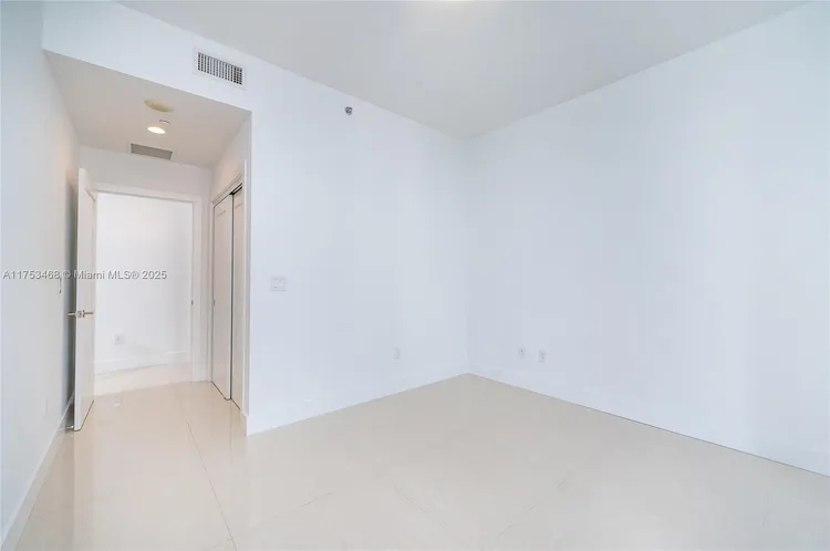 Avenue 1060 Brickell #4203 image #42