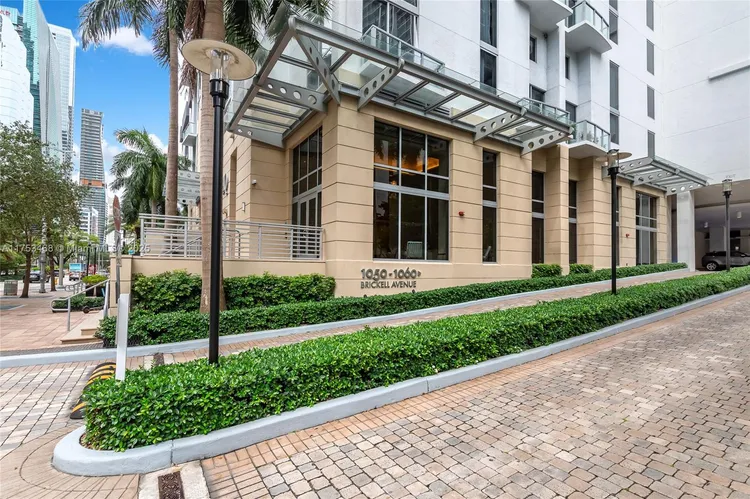 Avenue 1060 Brickell #4203 image #59