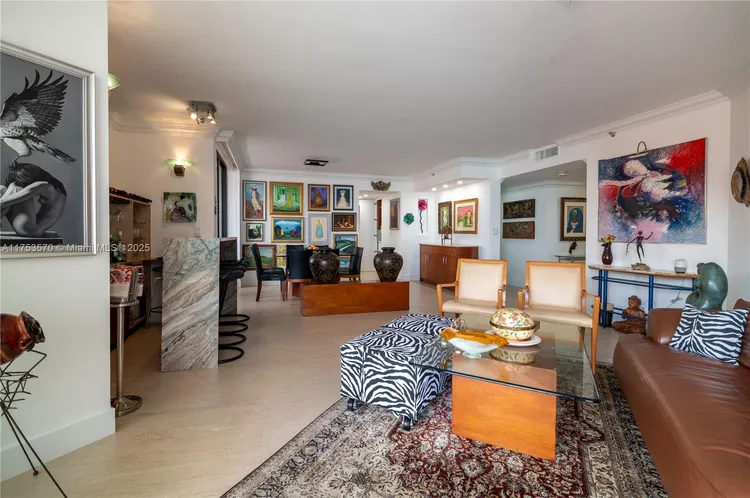 Villa Regina Condo #PH-105 image #13