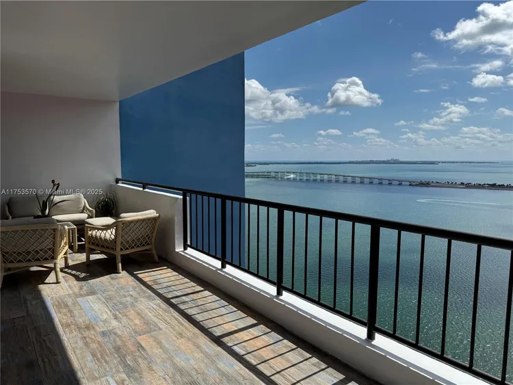 Villa Regina Condo #PH-105 image #18