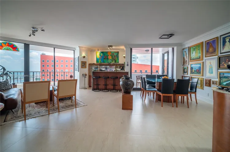 Villa Regina Condo #PH-105 image #8