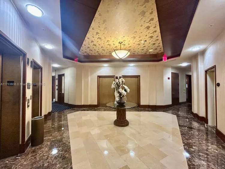 Turnberry on the Green #709 image #25