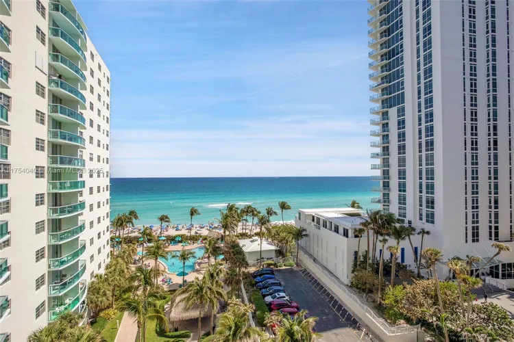 The Tides On Hollywood Beach #8M image #23