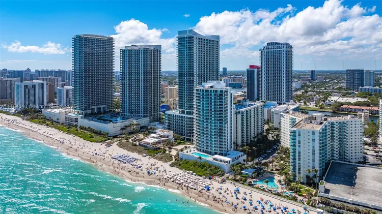 The Tides On Hollywood Beach #8M image #32