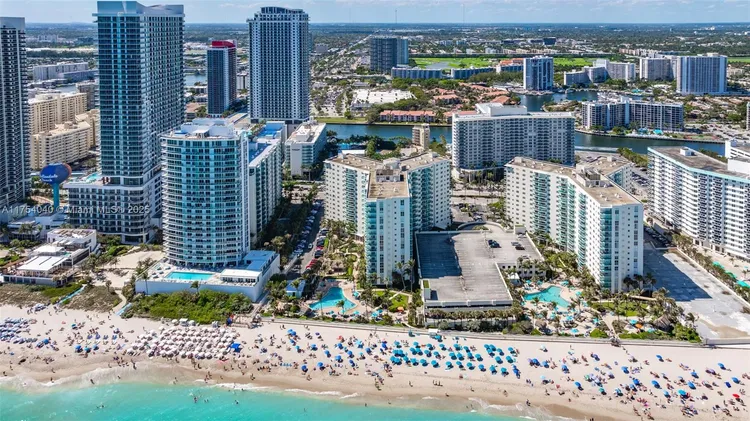 The Tides On Hollywood Beach #8M image #35