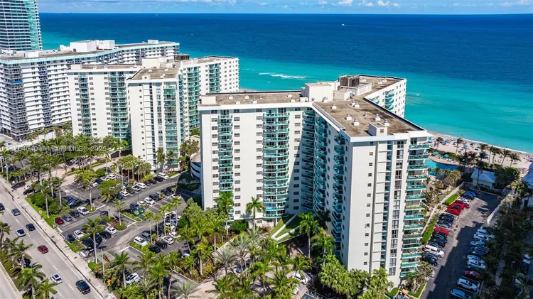 The Tides On Hollywood Beach #8M image #37