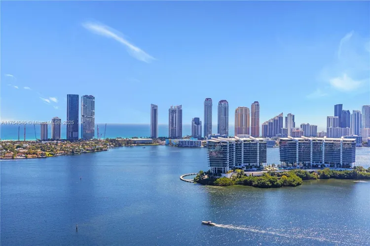 Aventura Marina II #2915 image #30