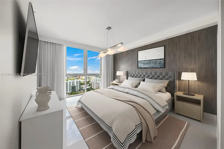 Paramount Bay #2907 image #28