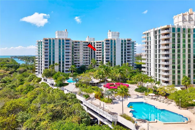 Towers of Key Biscayne #F903 image #29