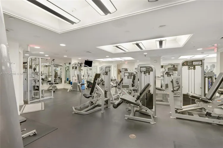 Towers of Key Biscayne #F903 image #38