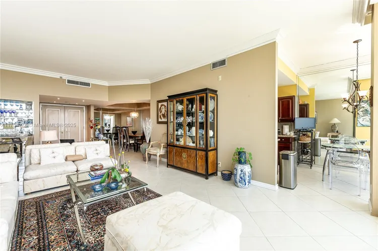 Hamptons West #PH3 image #10