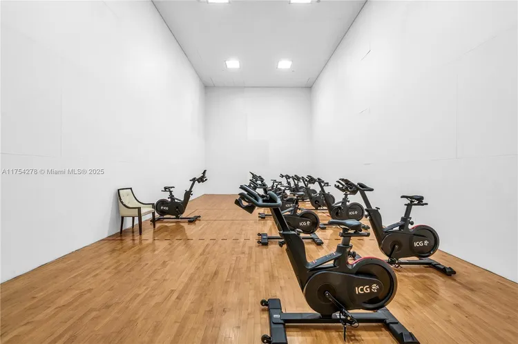 Hamptons West #PH3 image #37