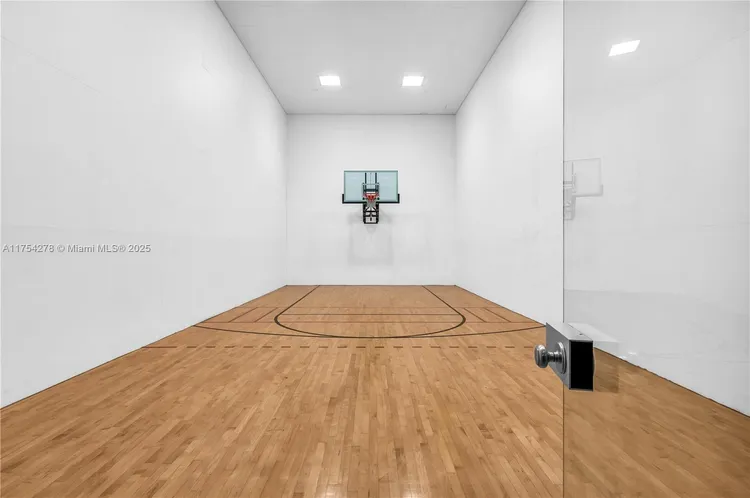 Hamptons West #PH3 image #39